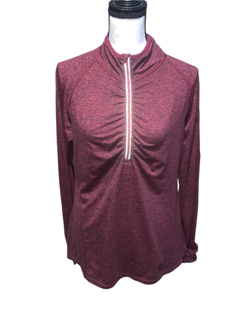Kirkland Signature Burgundy 1/4 Zip Athletic Top Ruched Thumb Holes
